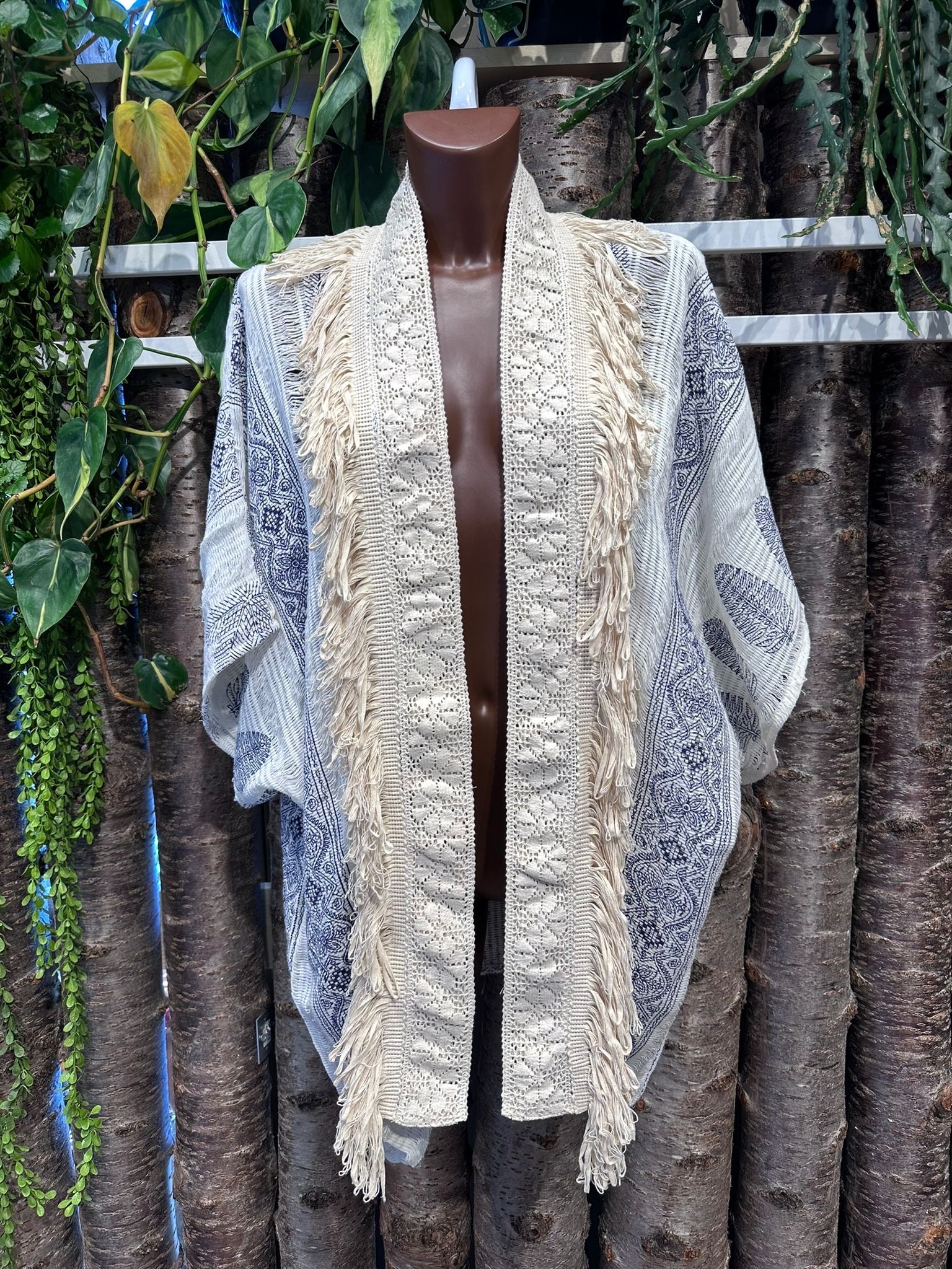 KIMONO LARGO CROCHET BEIGE | MELINA